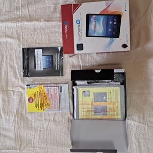 Nextbook 8" Quad-Core Tablet Android NIB